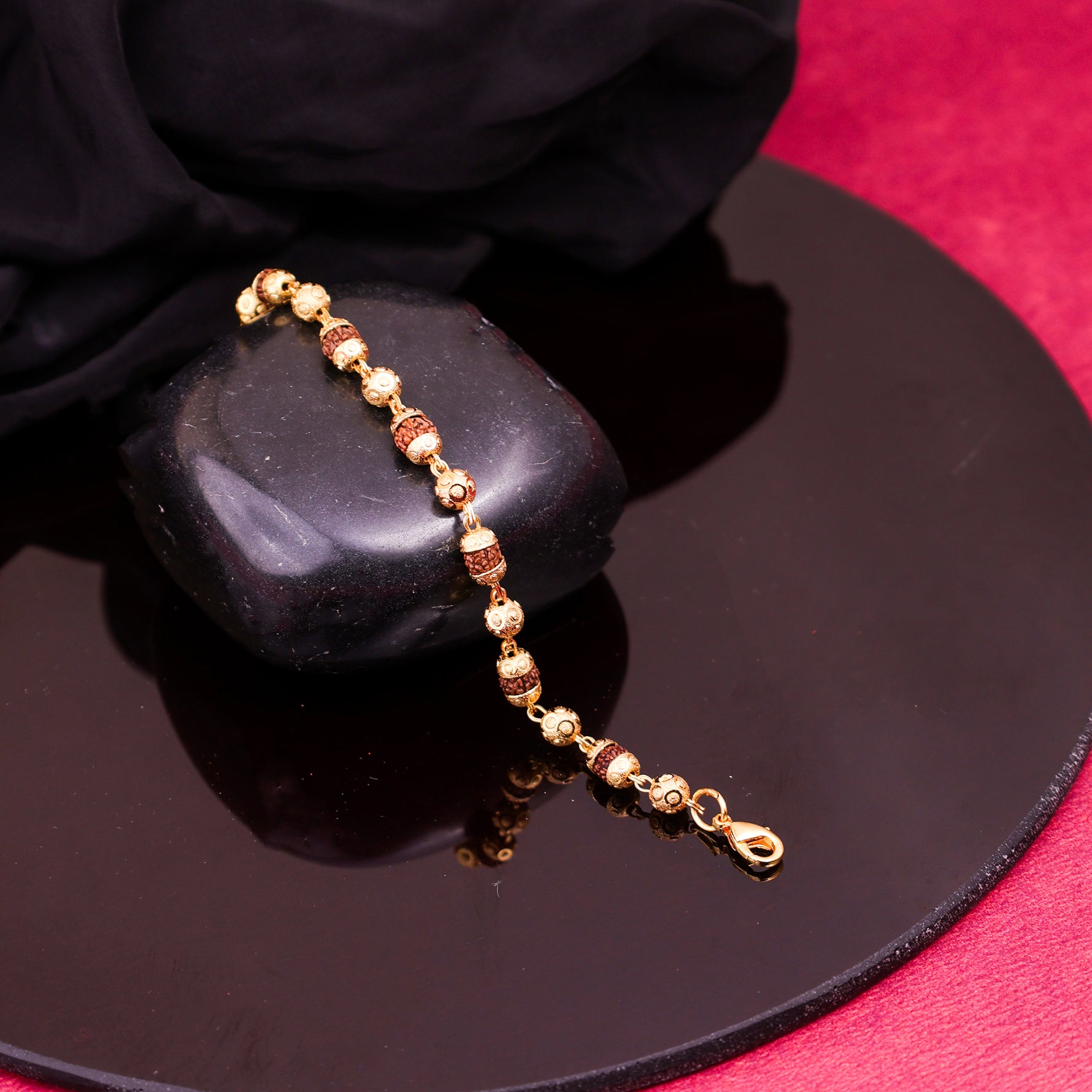 Rudraksha Divya Bracelet Gold Plated - Abhimantrit
