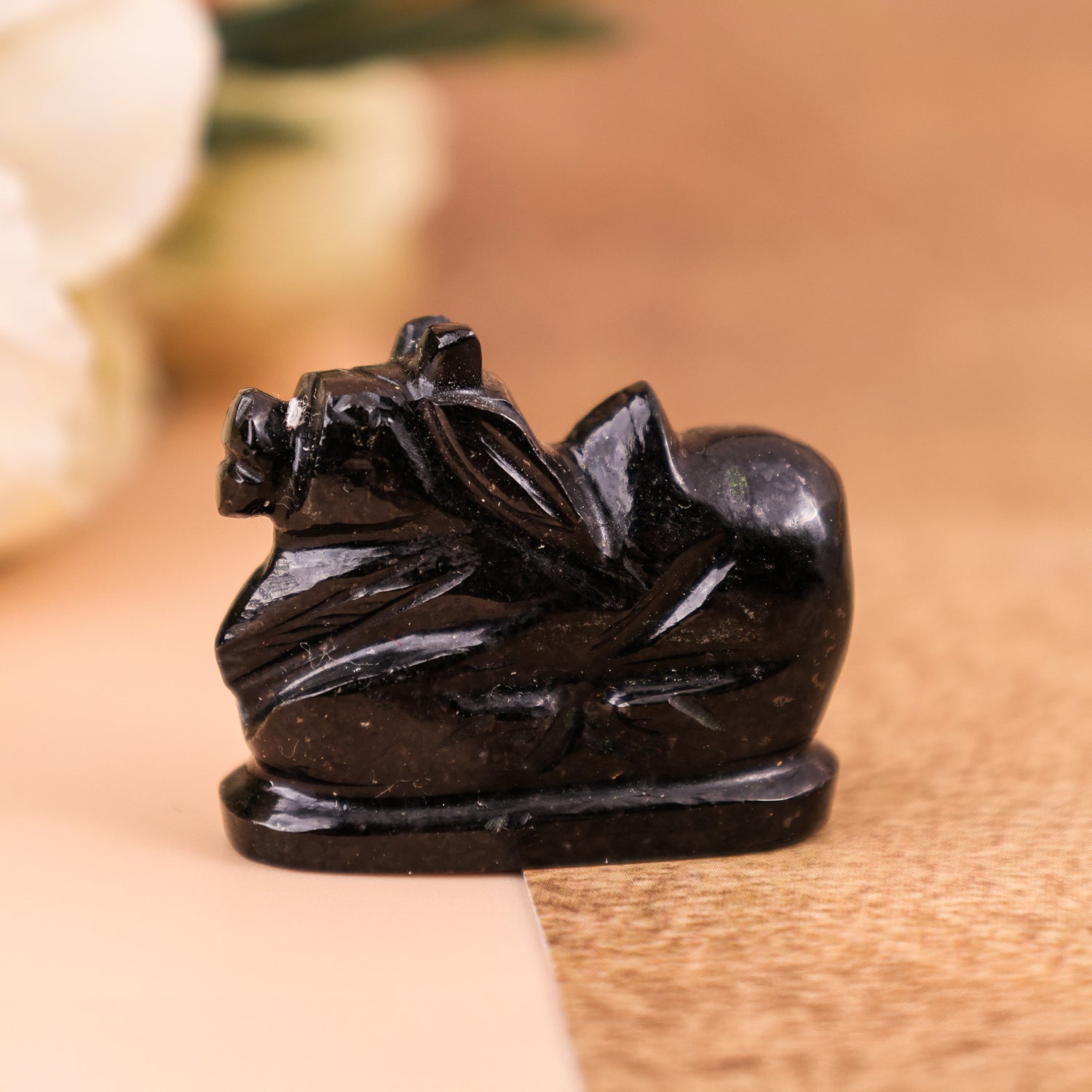 Black Jade Nandi - Abhimantrit