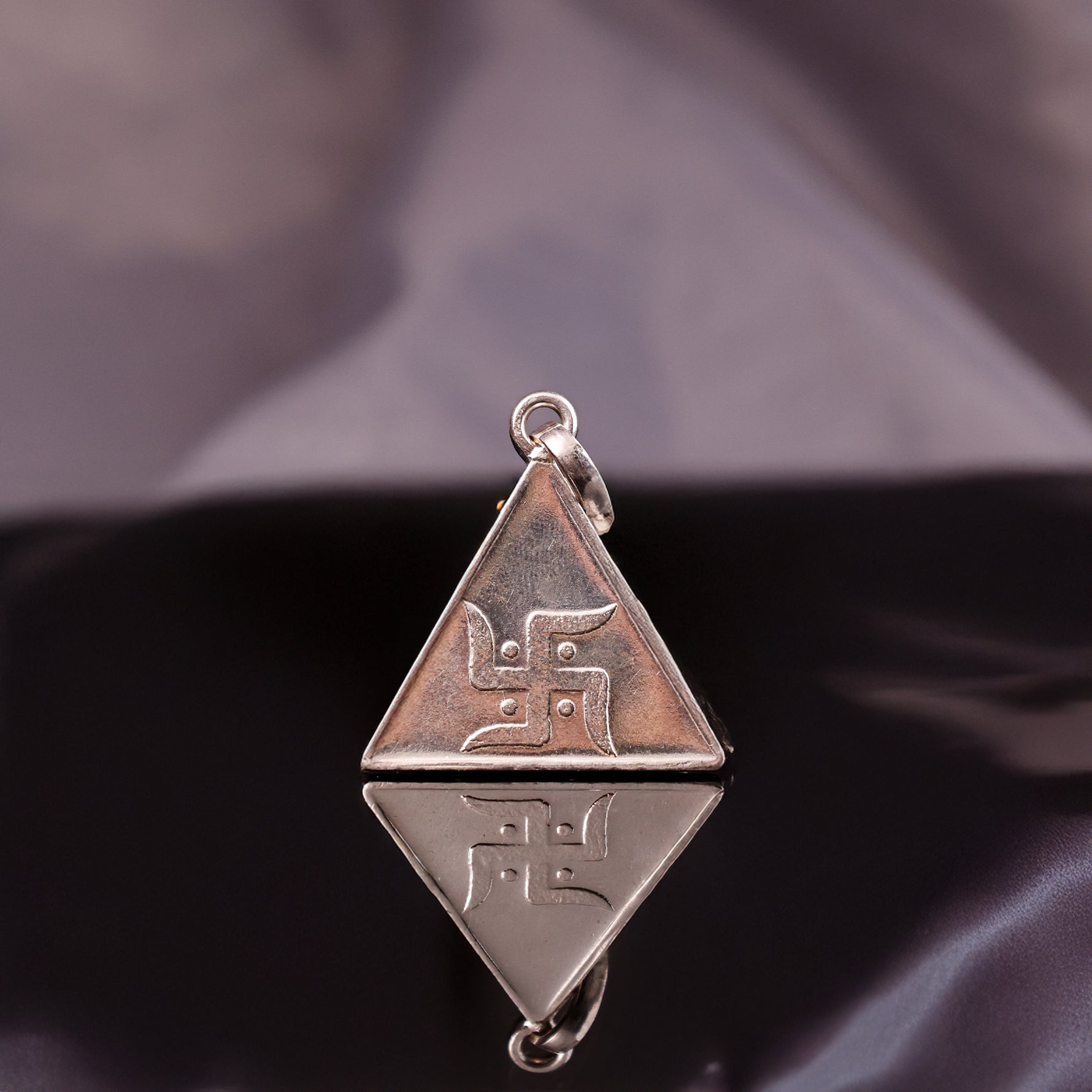 Trishakti Silver Maa Saraswati Yantra Pendant - Abhimantrit