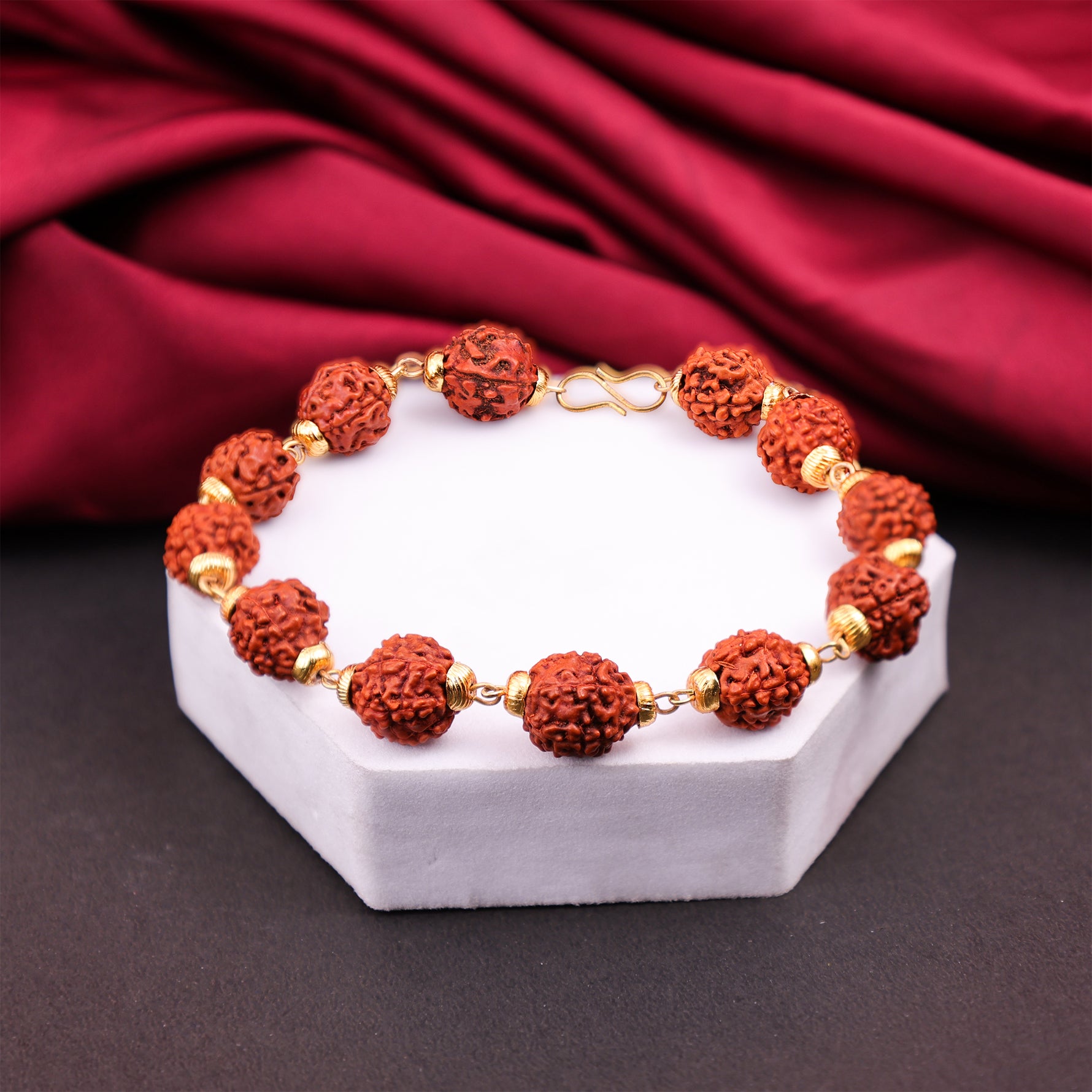 Rudraksha Raksha Bracelet Gold Plated - Abhimantrit