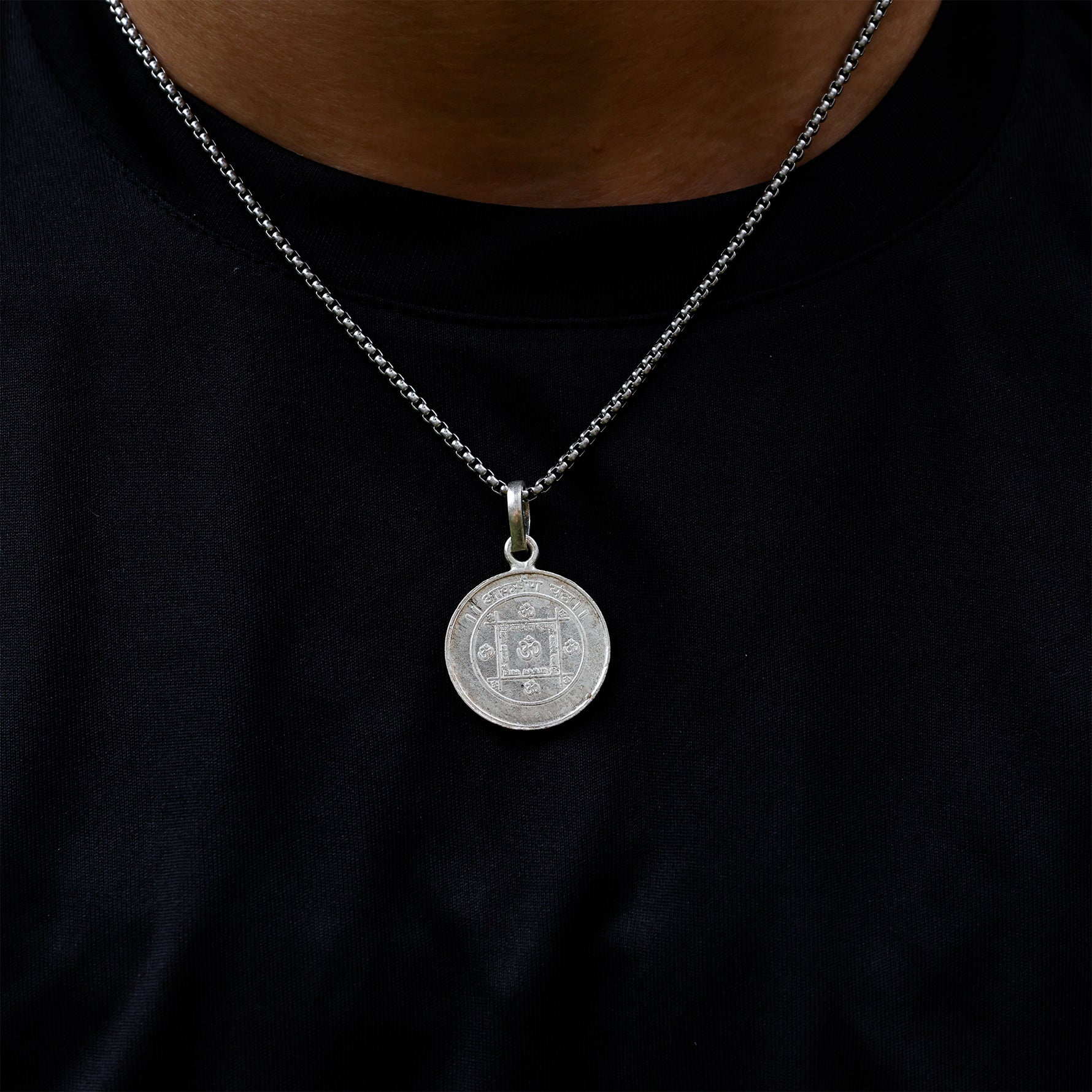 Om Yantra Pure Silver - Abhimantrit