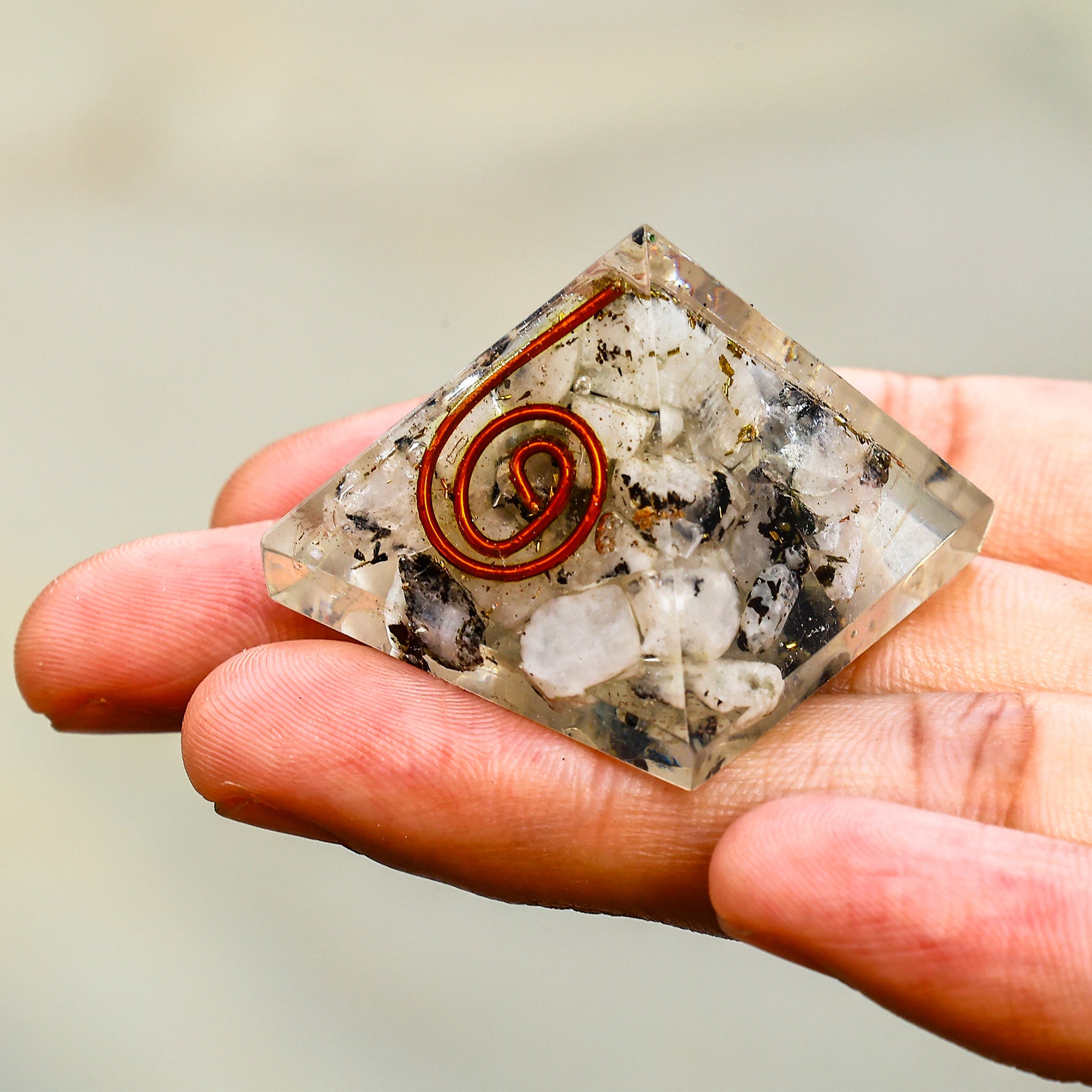 Moonstone Orgonite Pyramid - Abhimantrit