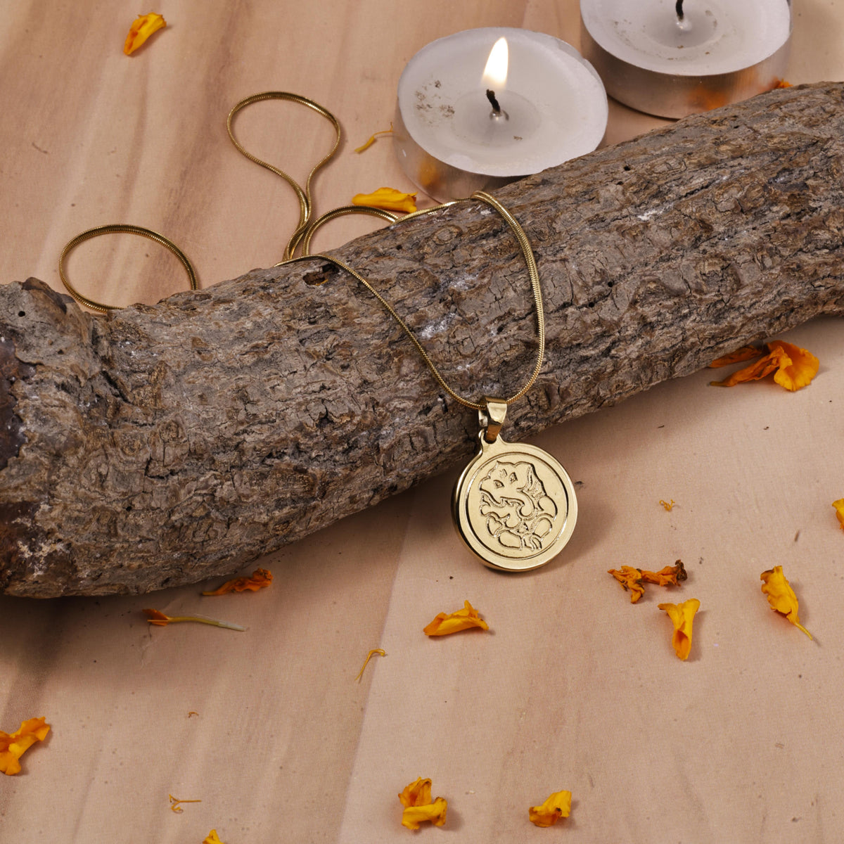 Igp Plating Ganesh Ji Pendant For Success Wisdom Obstacle Removal