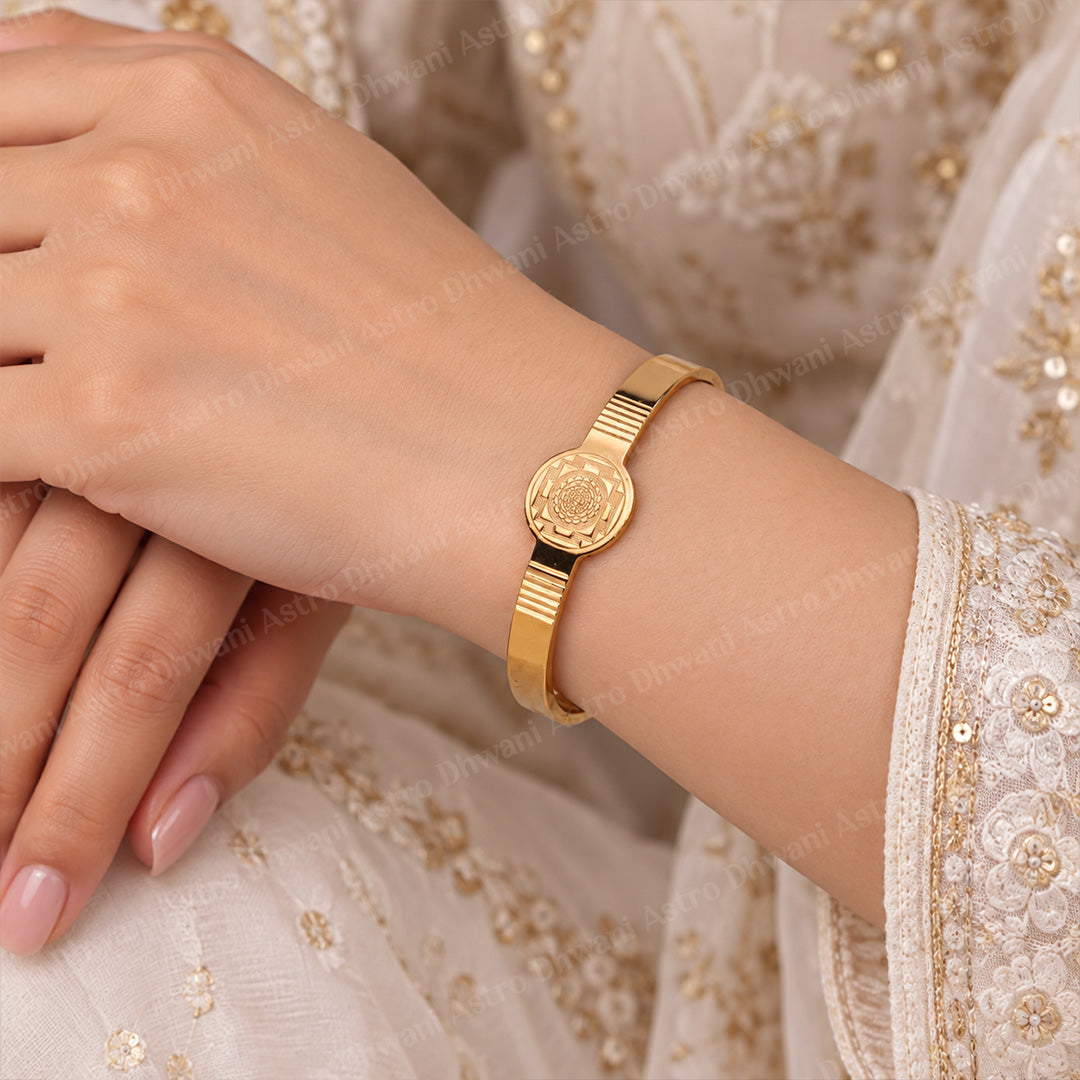 Shree Yantra Kada Igp Gold Plating Abhimantrit
